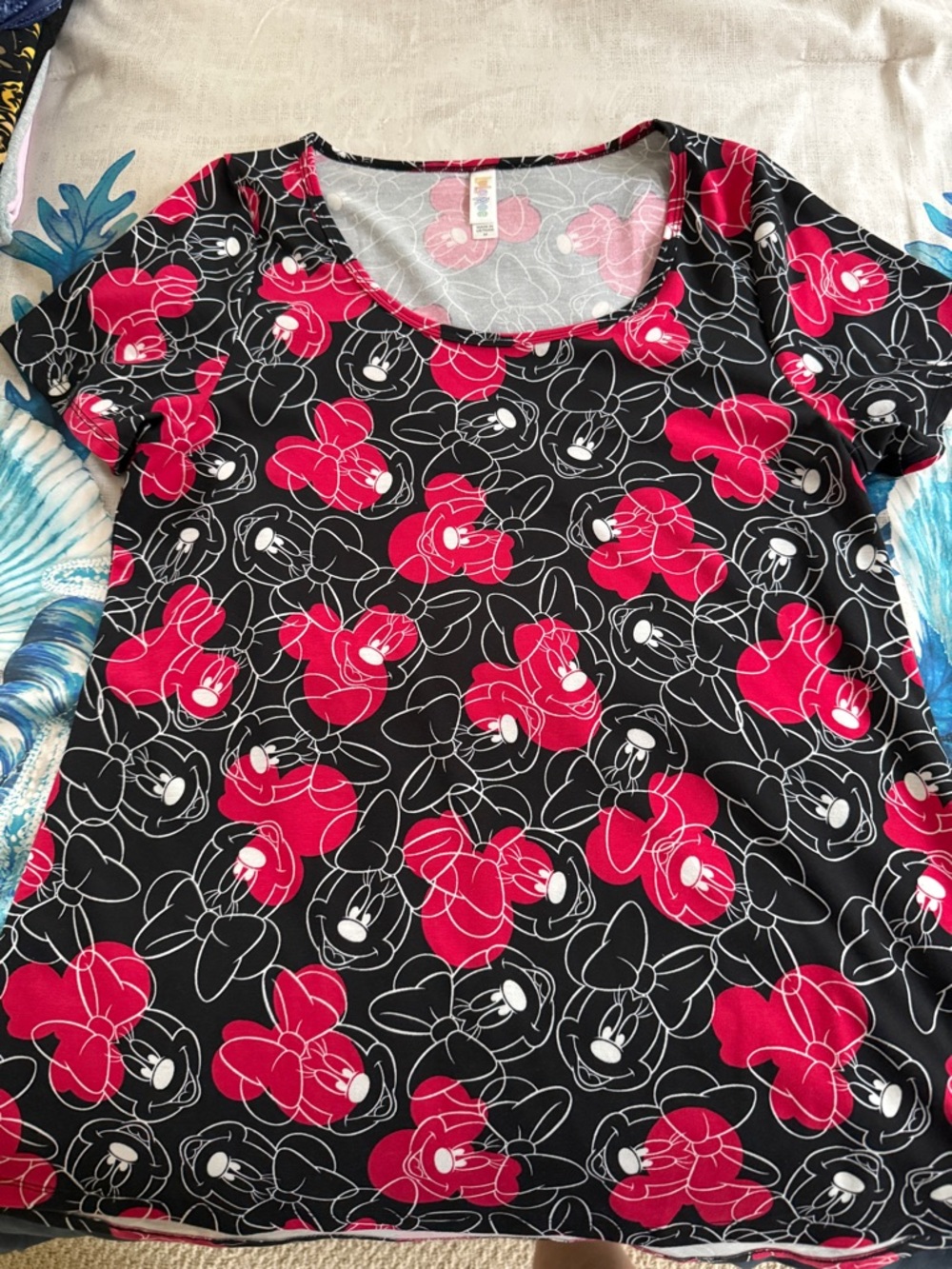 LuLaRoe Black Tee with Pink Minnie Mouse Outline Print